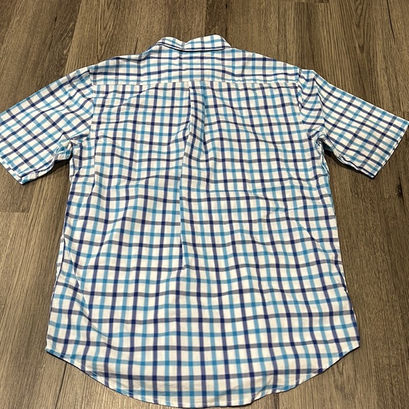 American Heritage Dawson & Brooks Modern Fit button down shirt. - Picture 4 of 4